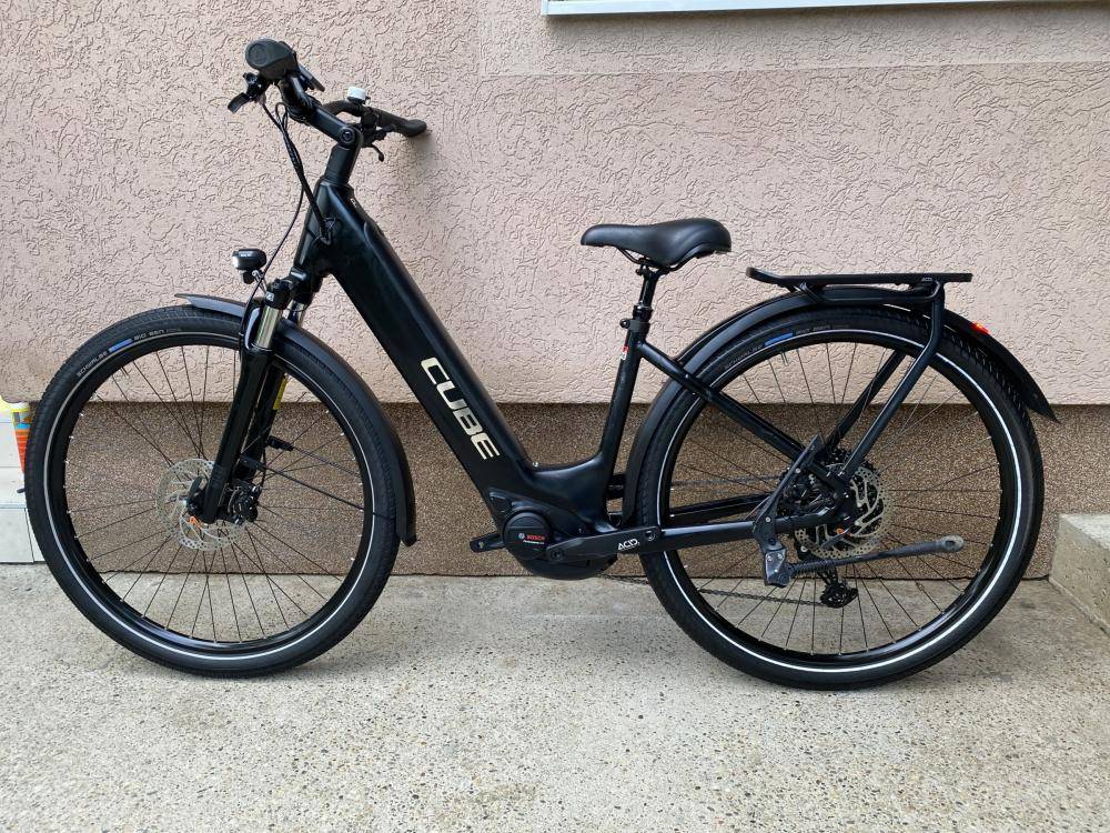 Cube Touring Pro Bosch Smart 625Wh