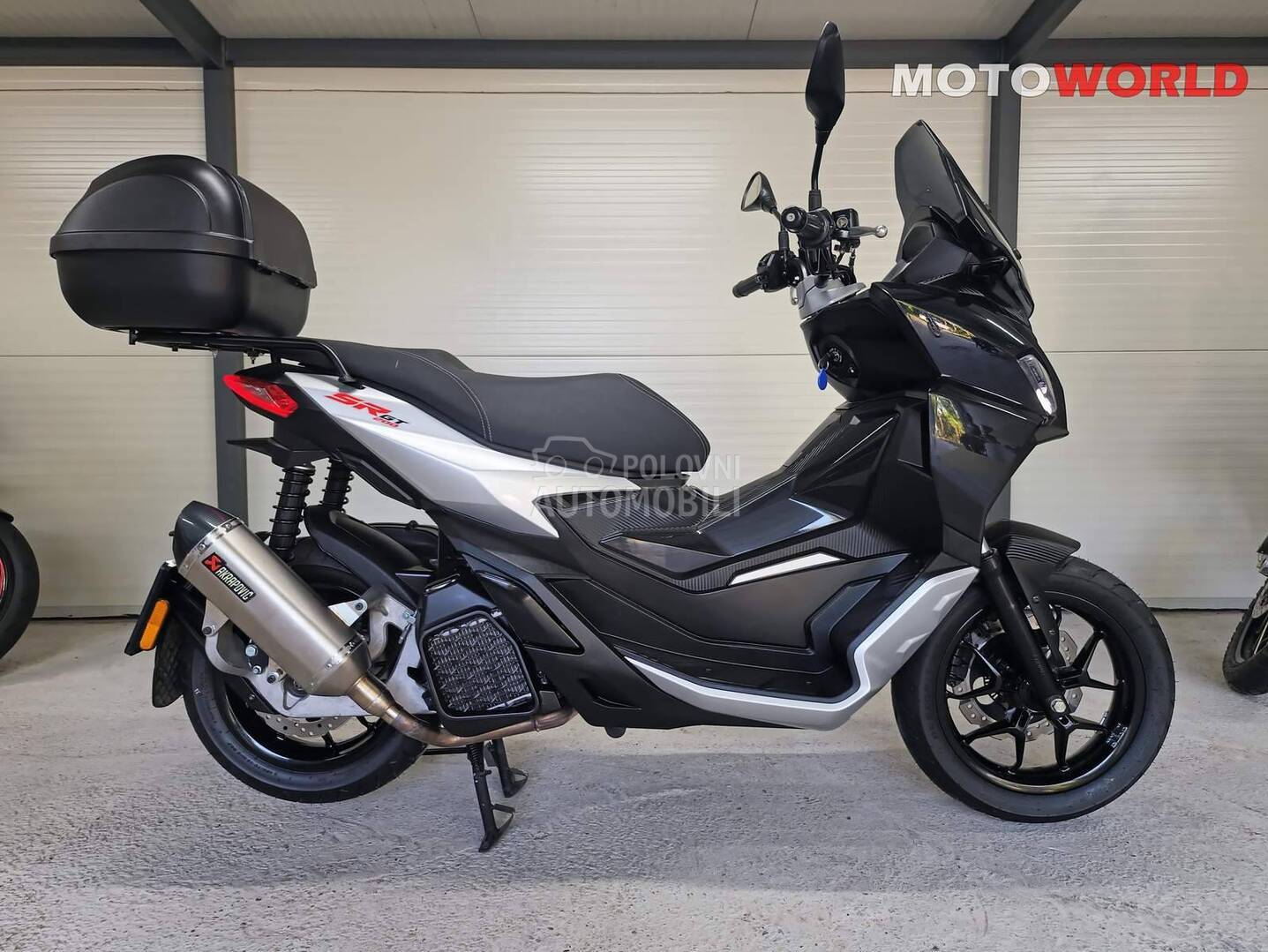 Aprilia SR GT 200 2023