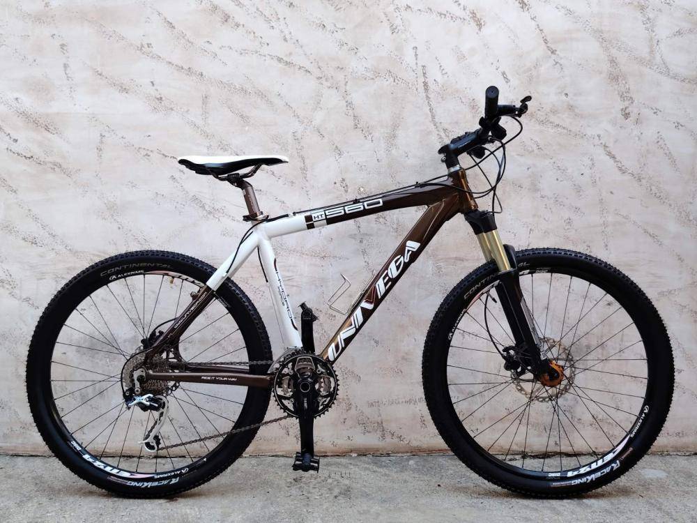 Univega DEORE XT ROCK Shox SUPLJI pogon HIDRAULIKA