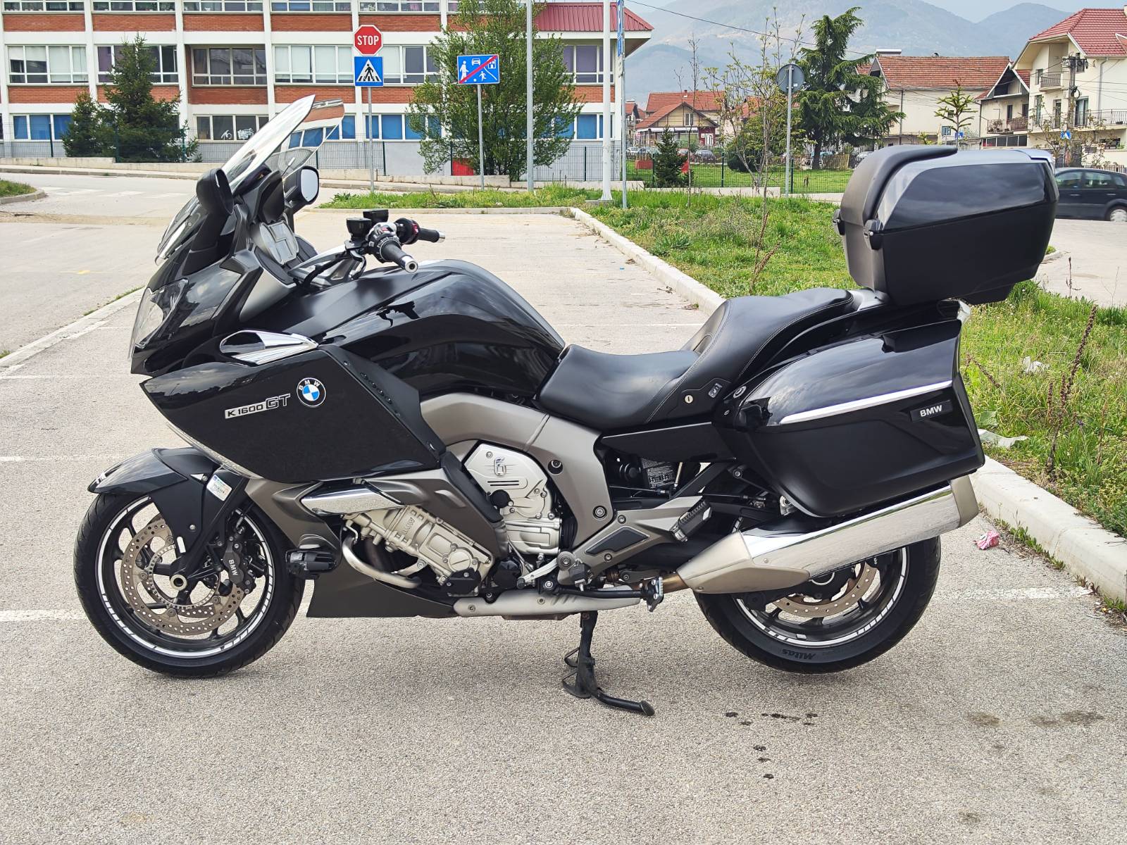 BMW K1600GT